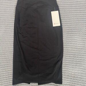 Lululemon Athletica Black Midi Skirt